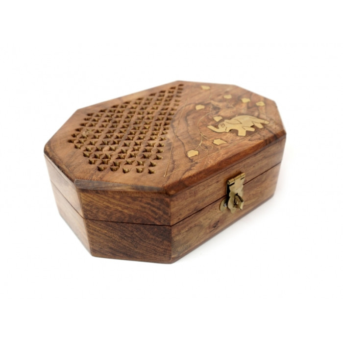 Box made of mahogany octahedral Elephant