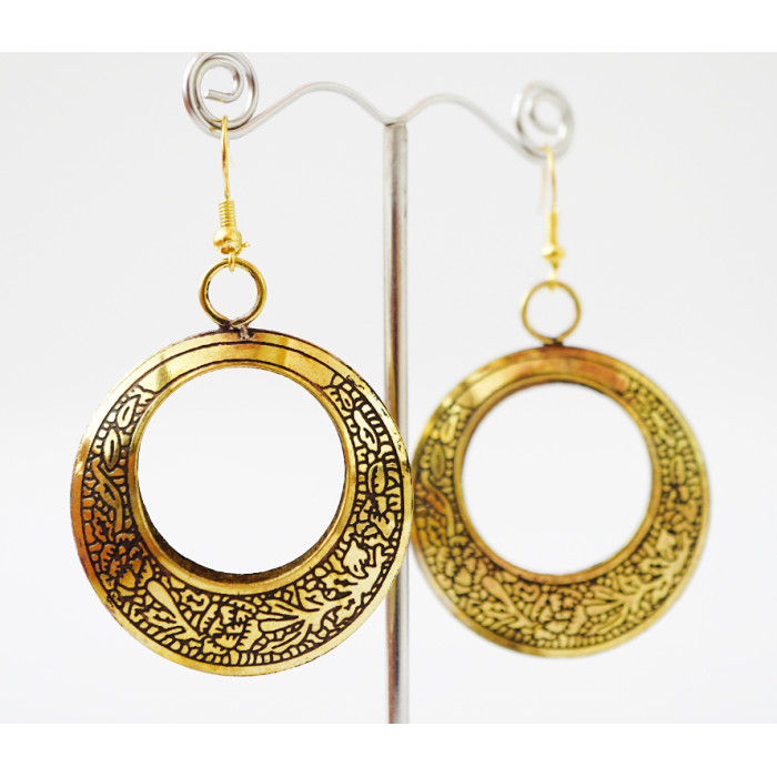 Round earrings with a hole Yellow metal