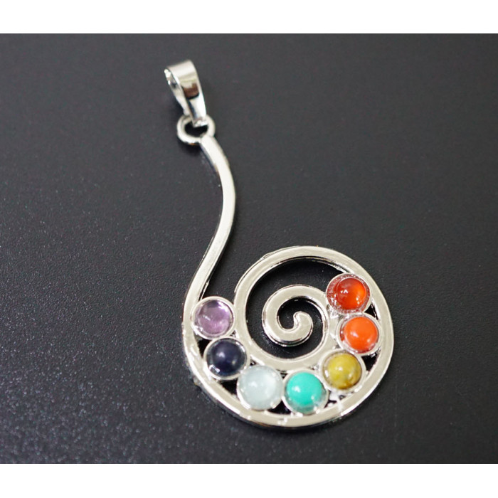 Pendant white metal 7 chakras Spiral