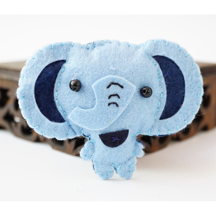 Felt brooch Elephant Blue