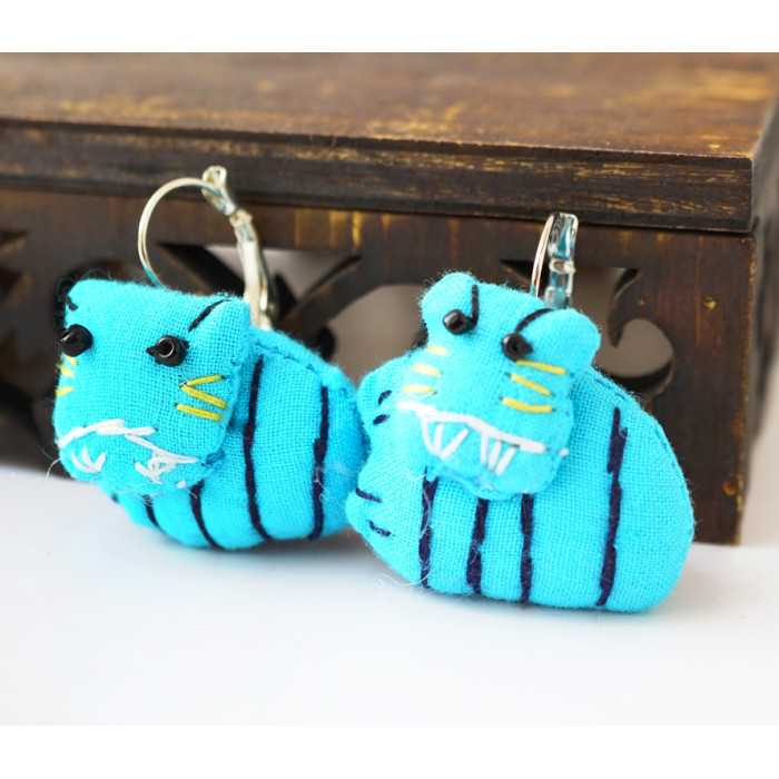 Rag earrings Striped cat blue