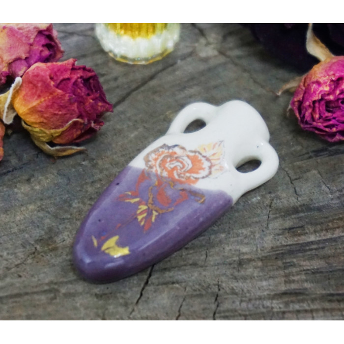 Aroma pendant "Amphora №10" White + Purple