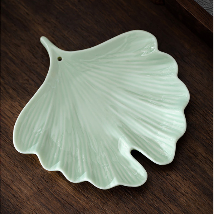 Stand Ginkgo Leaf Light Green