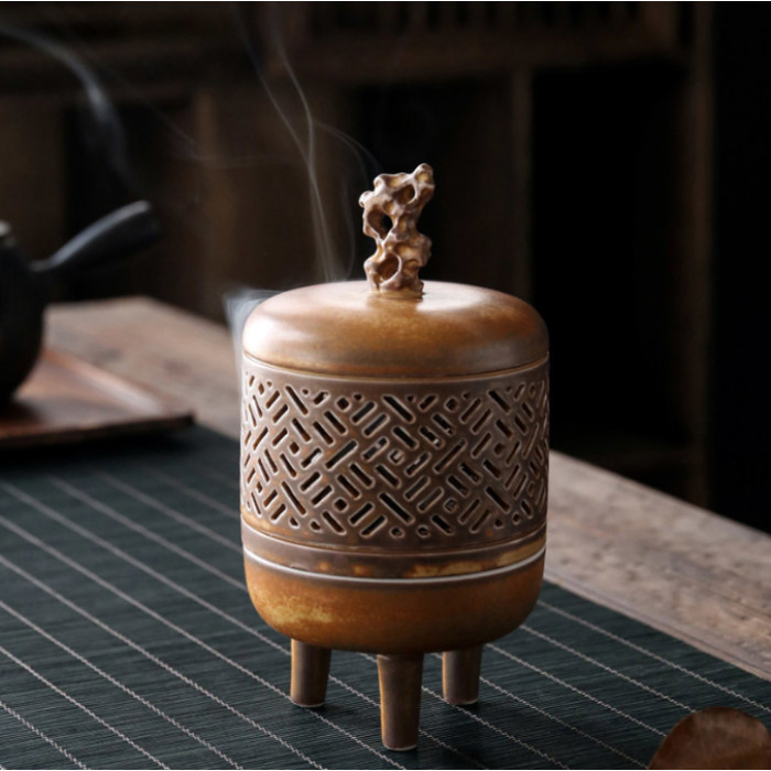 Taihu Tripod Incense Burner Brown