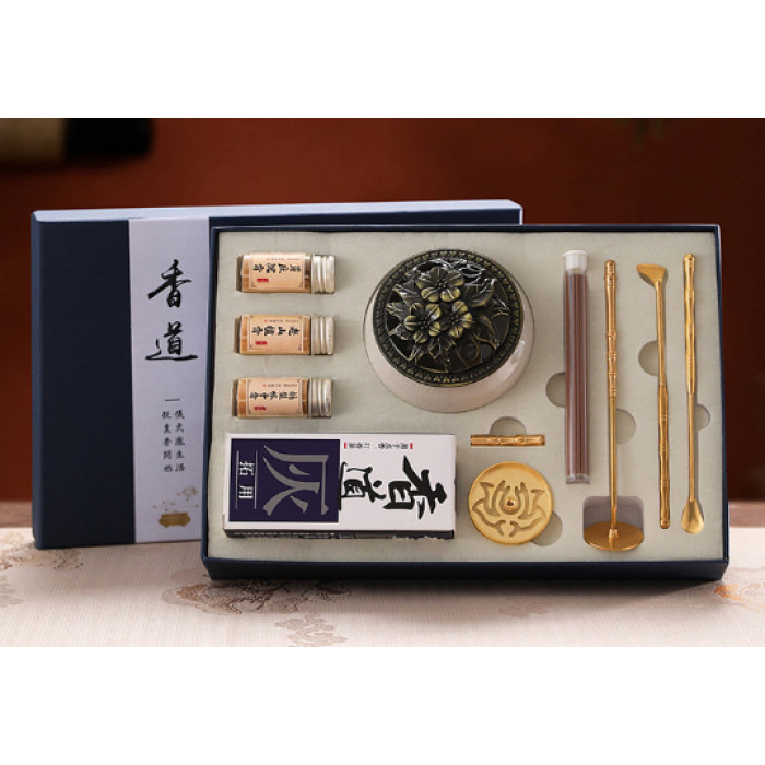 Set "Xiang Dao" 10 pieces White porcelain incense burner