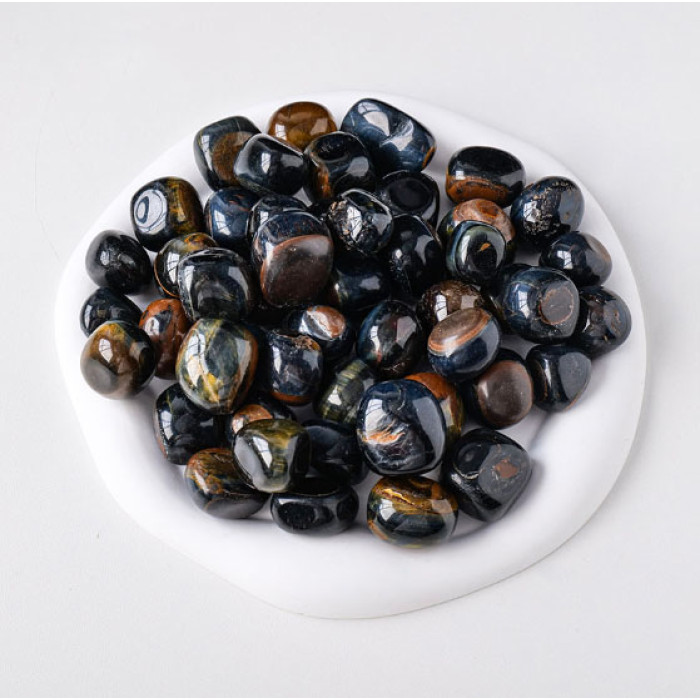 Blue tiger's eye tumbled 2-3cm.