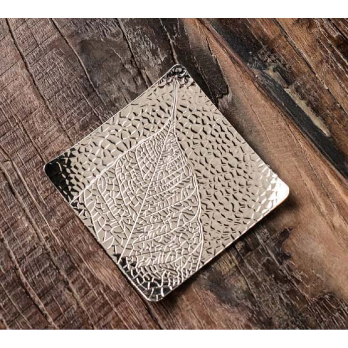 Bodhi Leaf Chabei Dish silver Color