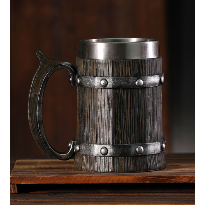 Polystone Viking mug 550 ml.