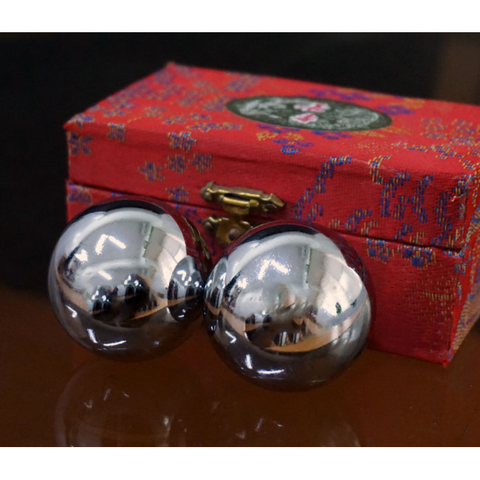 Baoding massage balls pair d=3.8cm. Nickel