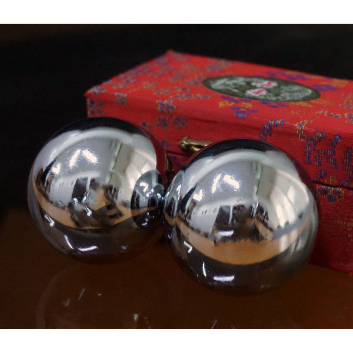 Baoding massage balls pair d=4.8cm. Nickel