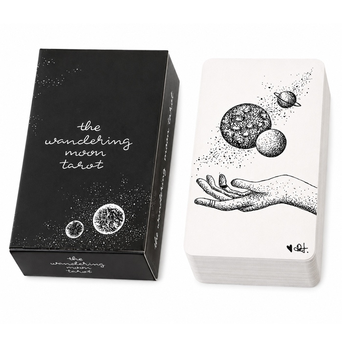 Карти Таро Блукаючого Місяця (The Wandering Moon Tarot)