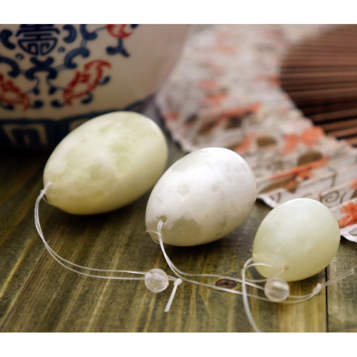 Massage set three jade eggs (No box)