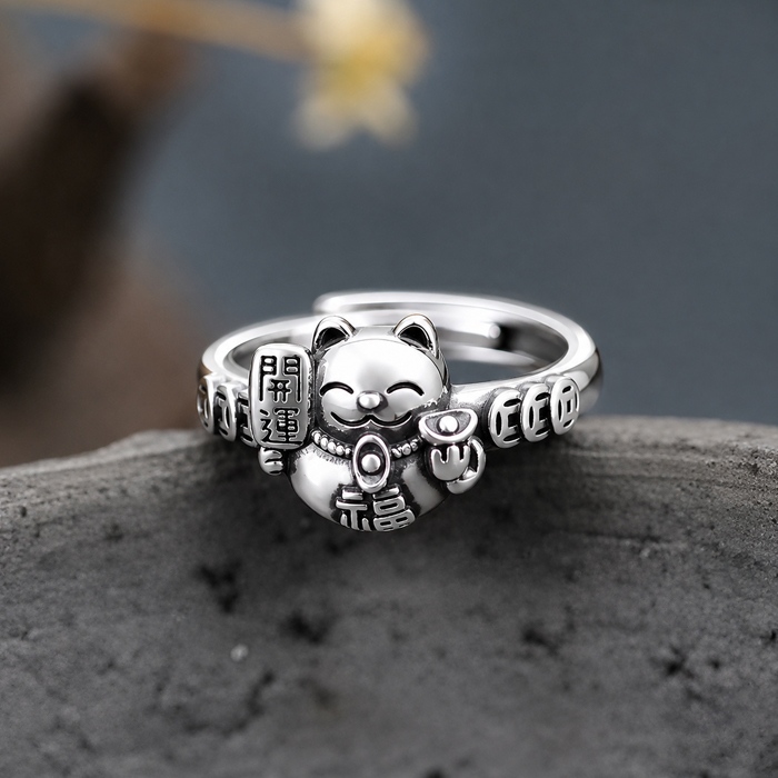 Lucky Cat Ring