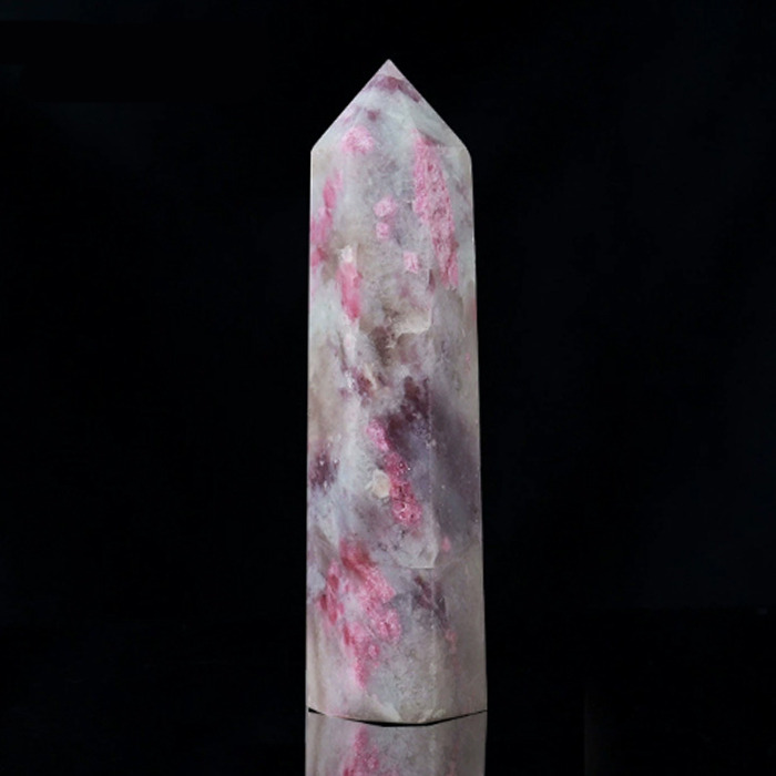 Tourmaline crystal height 6 - 7 cm.