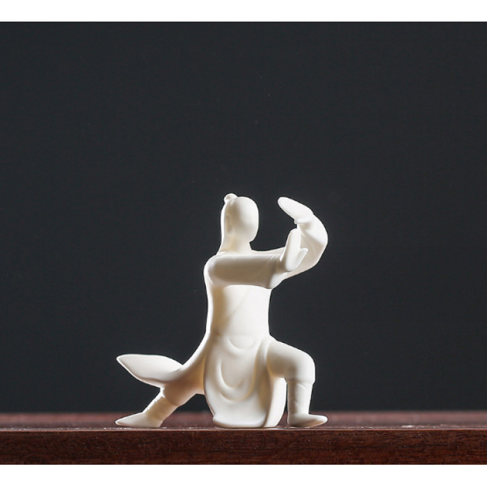 Tai Chi statuette No. 1